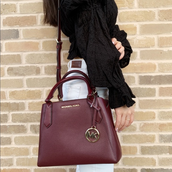 👜💕Michael Kors Small Satchel &Crossbody - Picture 2 of 6